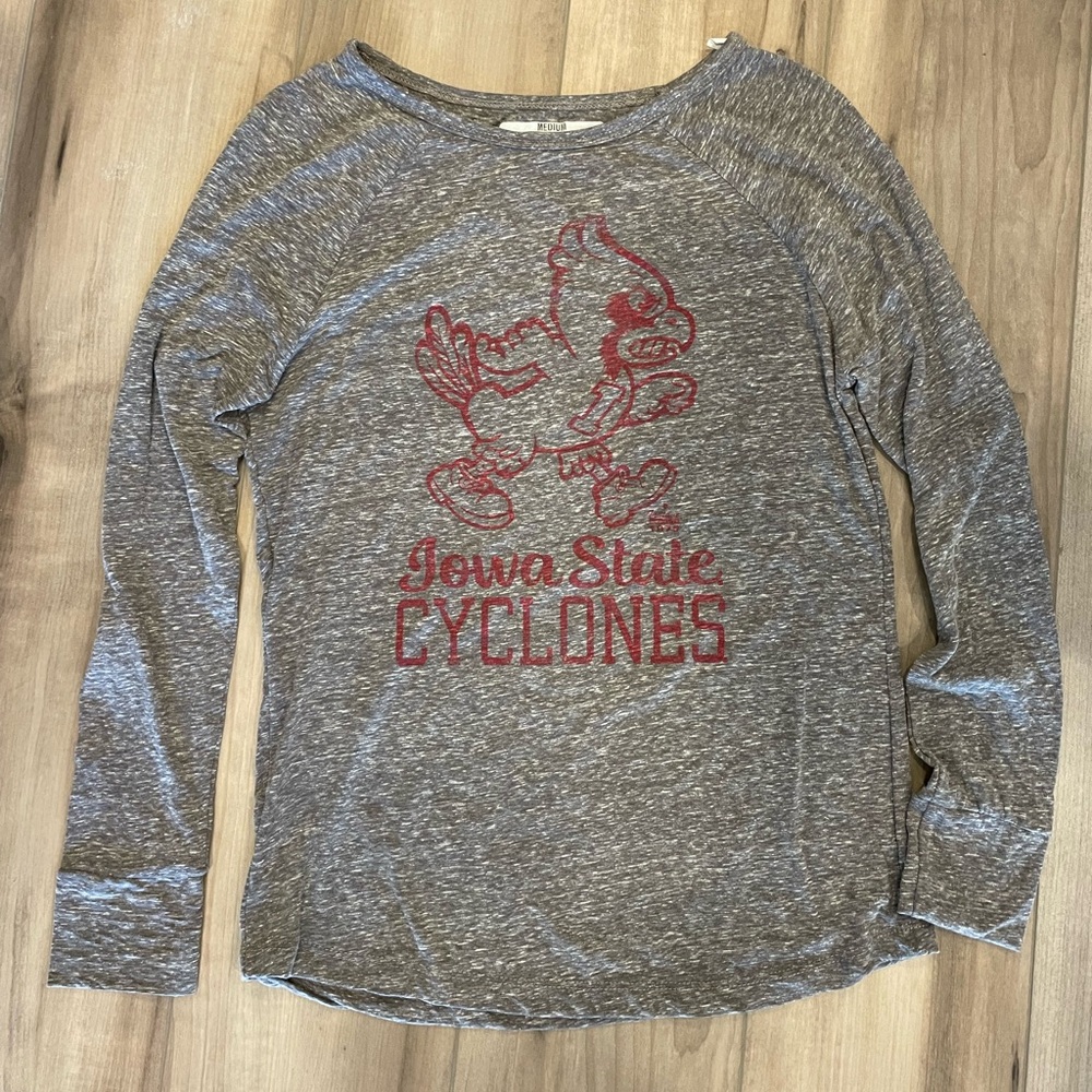 Iowa state university cyclones women’s size medium grey heather long sleeve t